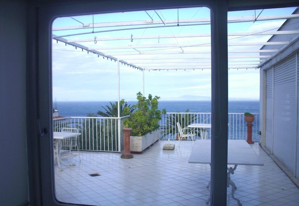 Casa Correale Apartment ซอร์เรนโต ห้อง รูปภาพ